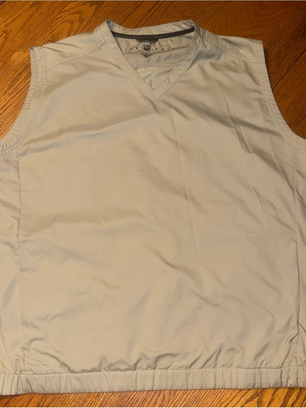 Nike Golf Men's Sleeveless V-Neck Pullover Vest - Light Gray